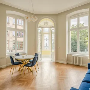 Rentplanet - Jana Pawla Ii Apartament