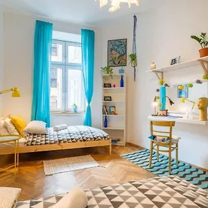 Blue Peace-apartment With Free Parking In Center For 1-6 People Apartament Kraków